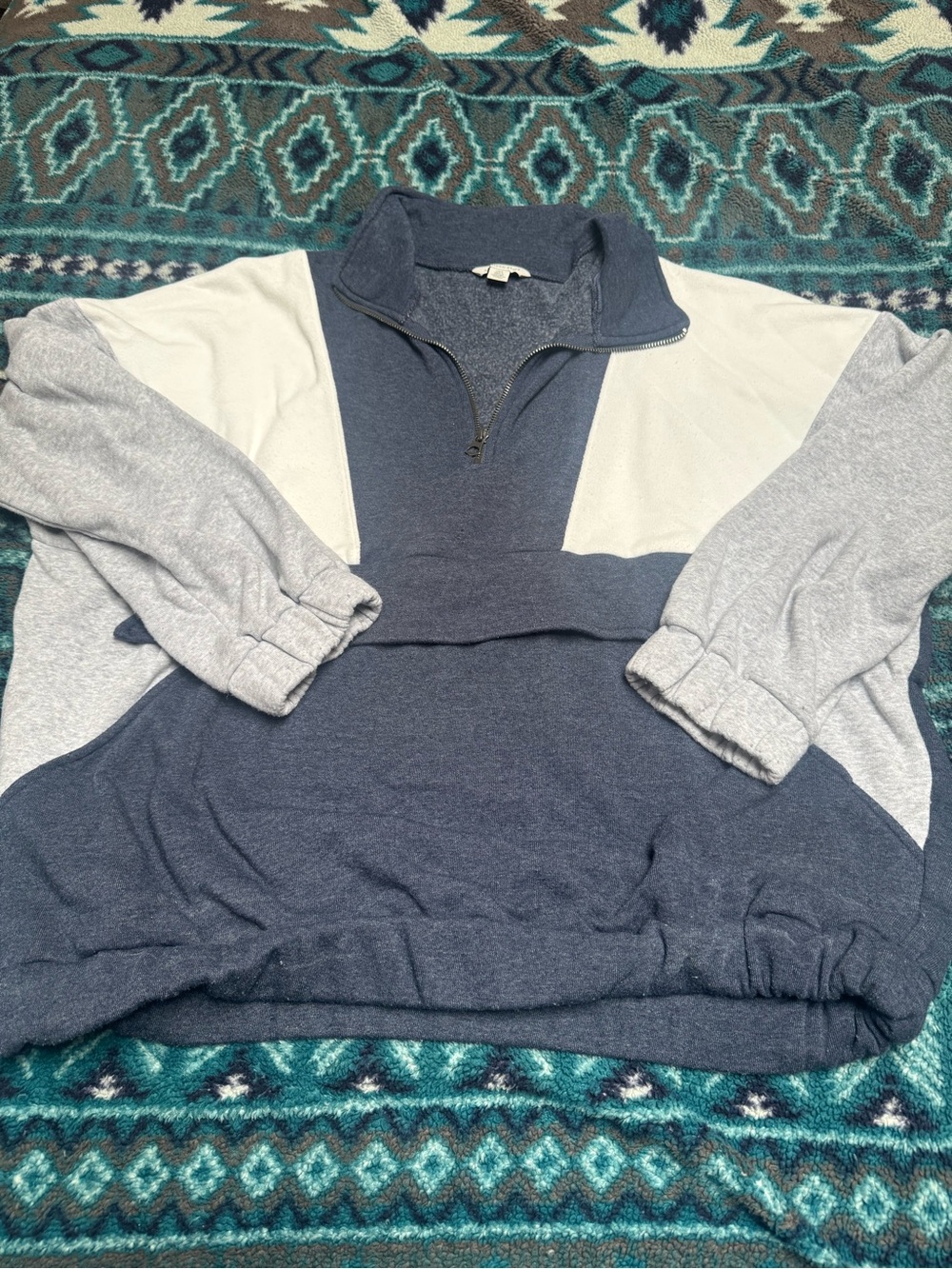 American Eagle Outfitters Heathered Dark Gray Pullover Sweatshirt